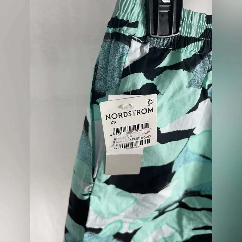 BP ATHLETIC SHORTS IN BLACK- GREEN PAINTED CAMO Size XS NWT - Picture 6 of 9